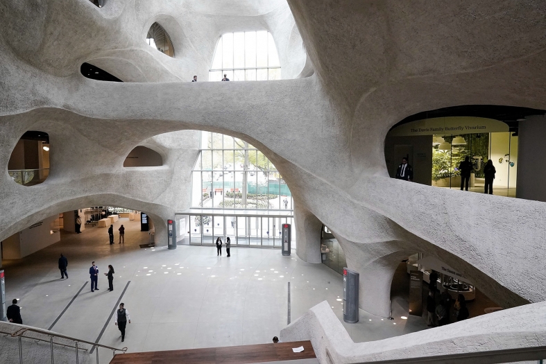 Richard Gilder Center for Science, Education, and Innovation at the American Museum of Natural History design by Studio Gang Architects