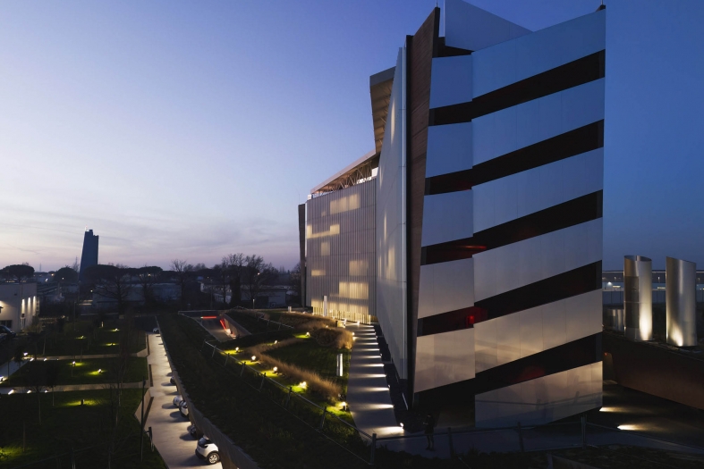 Sidera Headquarters design by Tisselli Studio Architetti