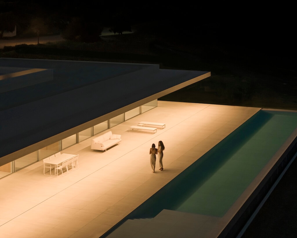 House in Sotogrande design by Fran Silvestre Arquitectos