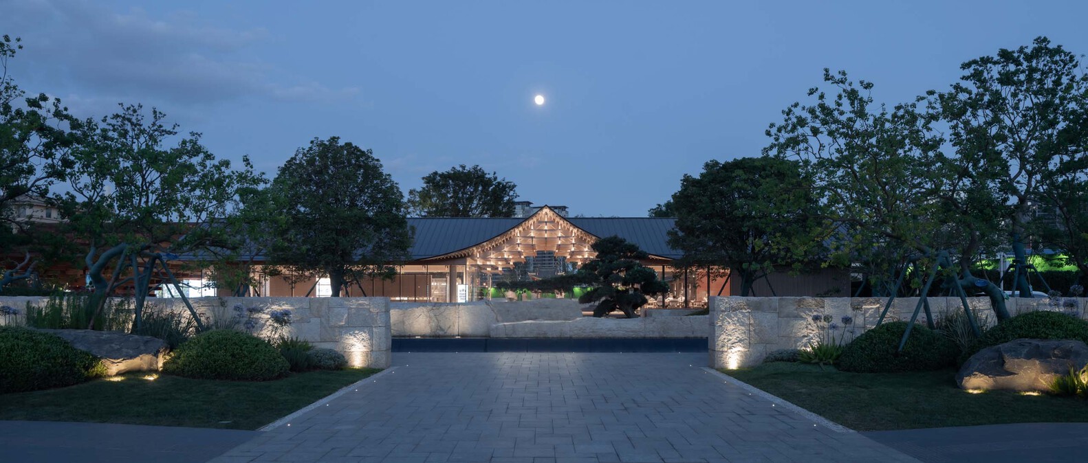 Kunming Caohai Building Expansion Project of Wen Xing Lou design by XAA #architecture